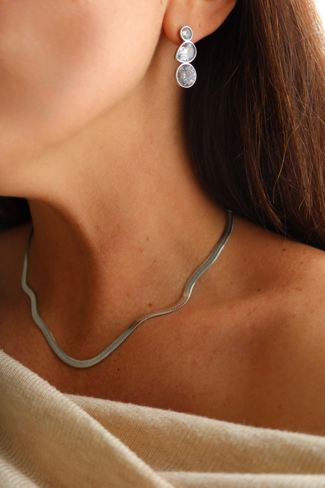 Aurelia Droplet Earring