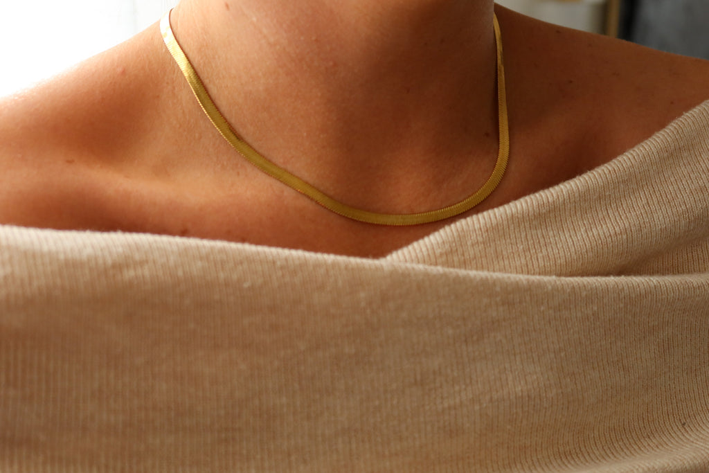 The Silhouette Necklace